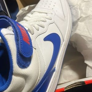 Blue white and red new